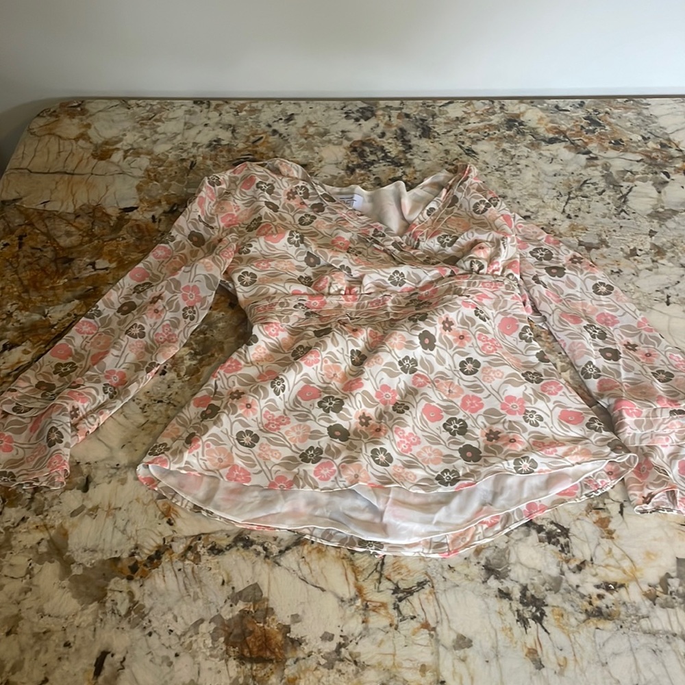 Loft women’s top
